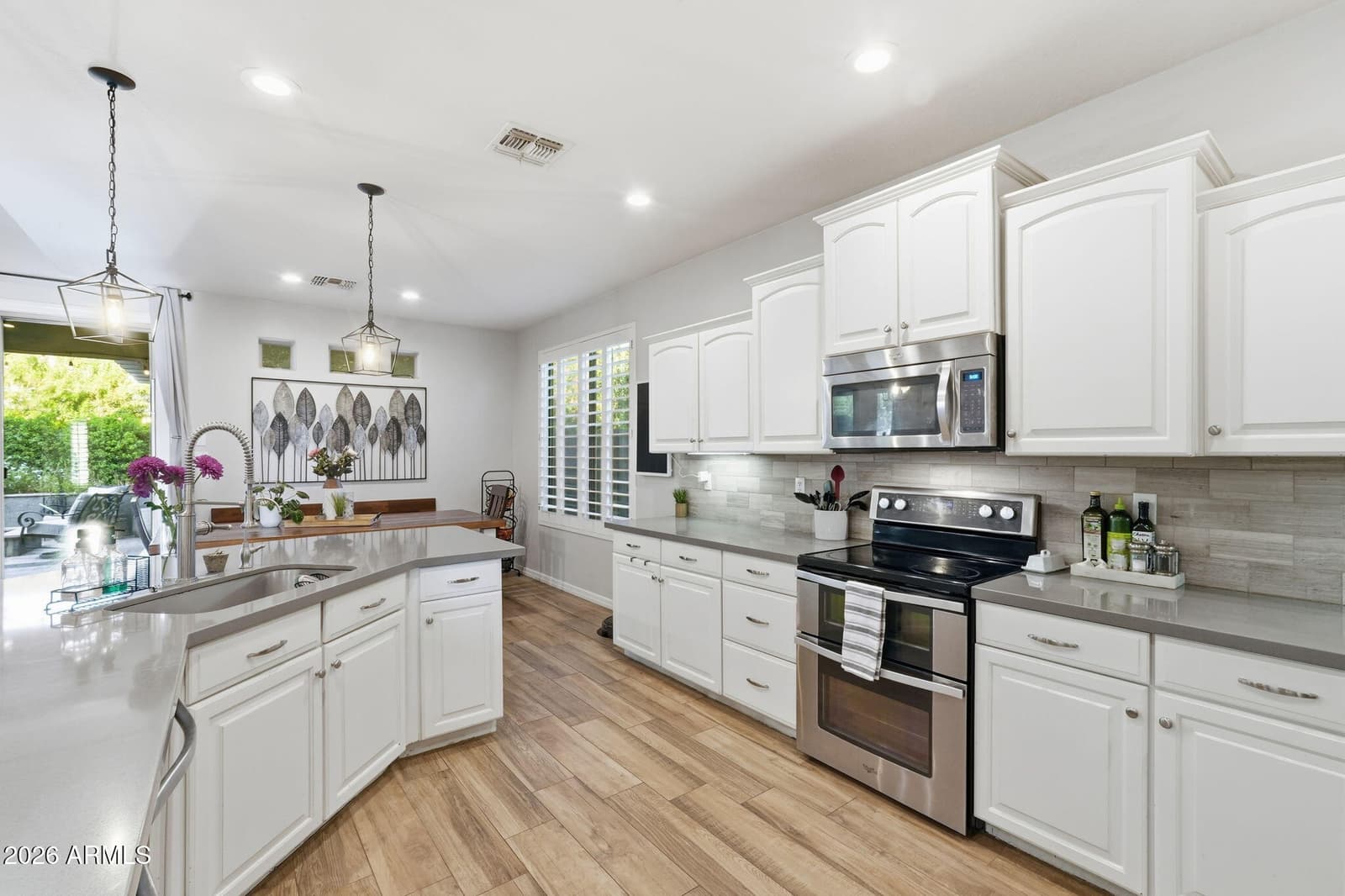 4551 S ADOBE Drive, Chandler, AZ 85249 — photo 17 of 90