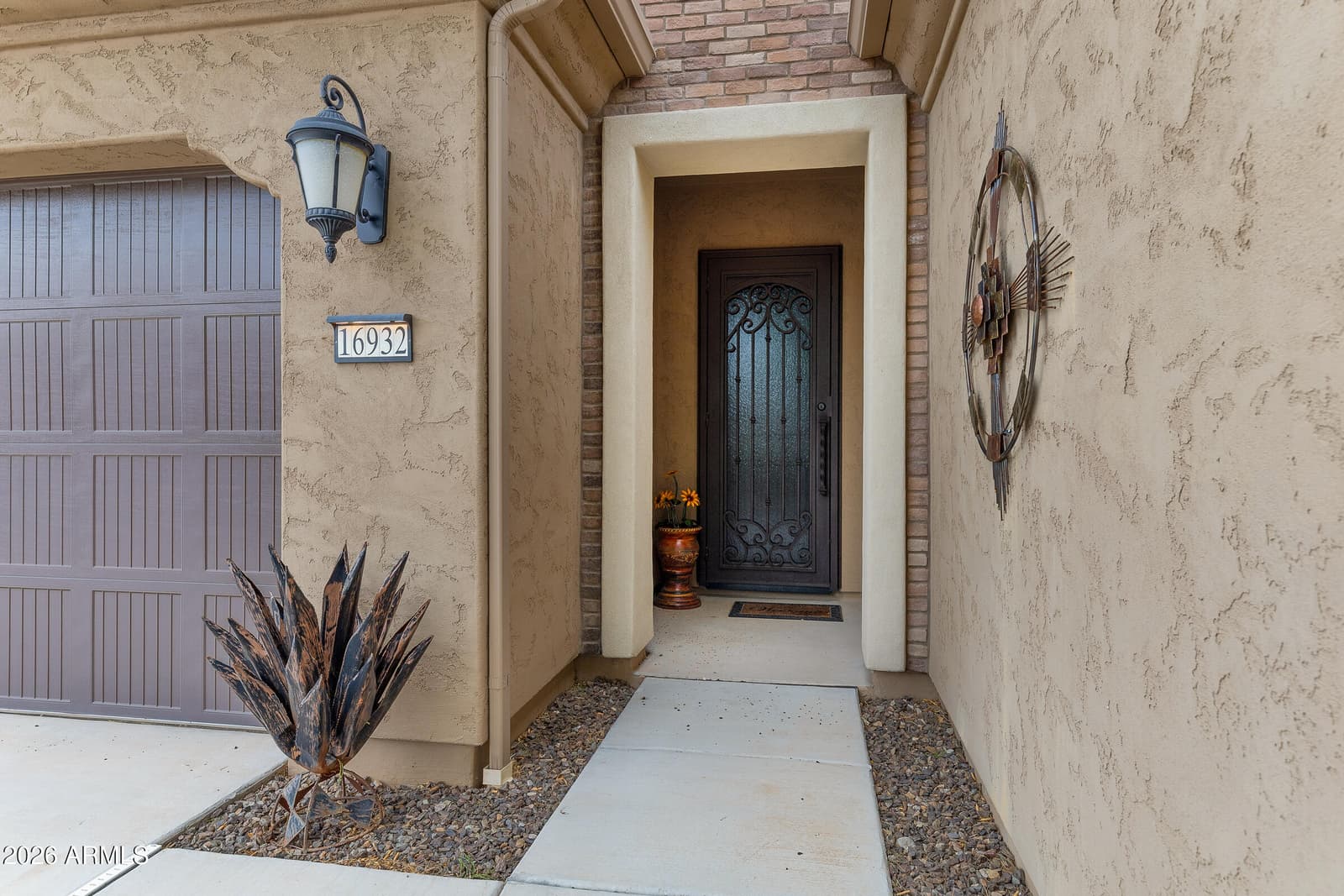 16932 W EARLL Drive, Goodyear, AZ 85395 — photo 7 of 40
