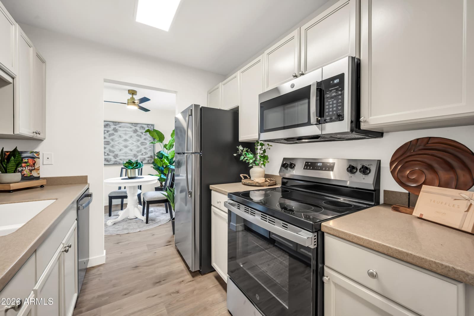 7550 N 12TH Street 124, Phoenix, AZ 85020 — photo 12 of 22