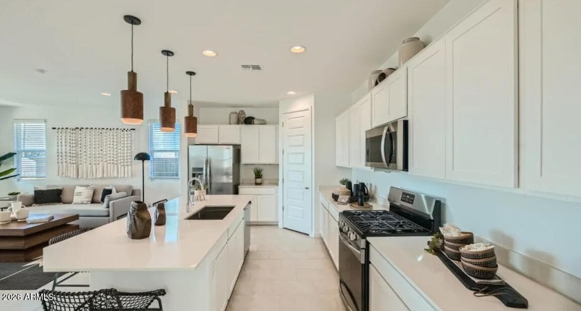 9819 W WHITTON Avenue, Phoenix, AZ 85037 — photo 3 of 19