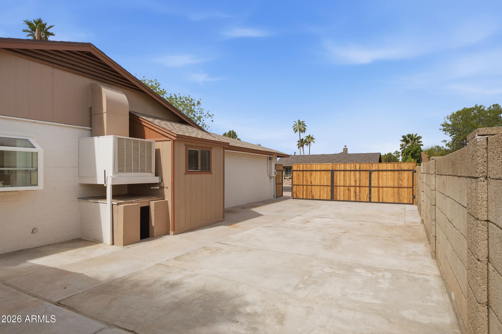 6525 S Wilson Street, Tempe, AZ 85283 — photo 5 of 45