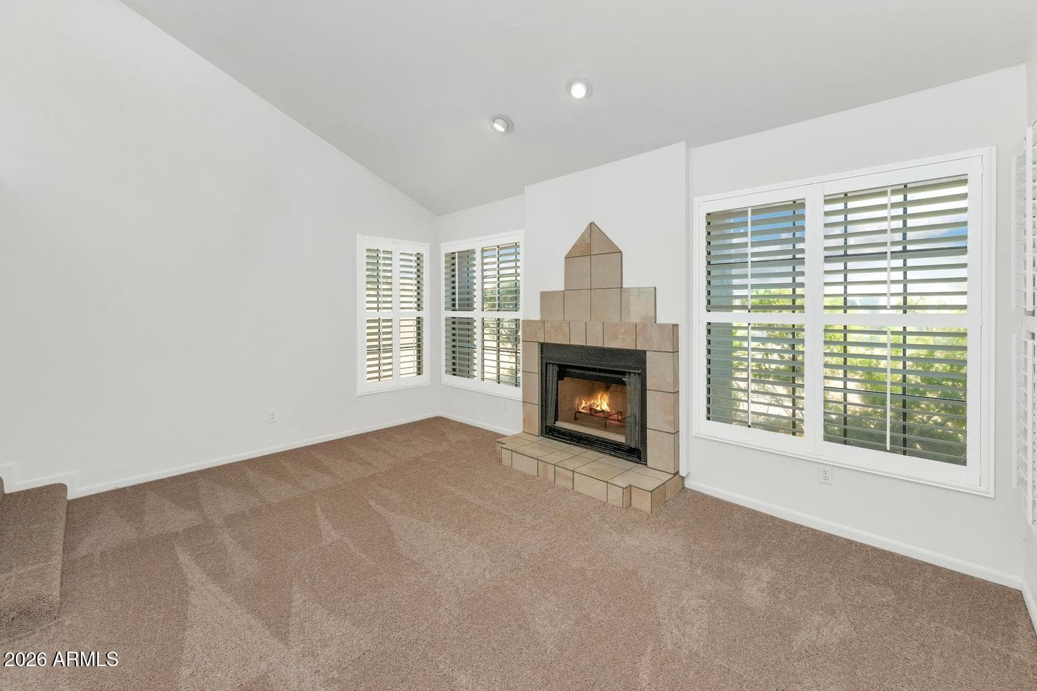 2733 E HOPE Street, Mesa, AZ 85213 — photo 11 of 35