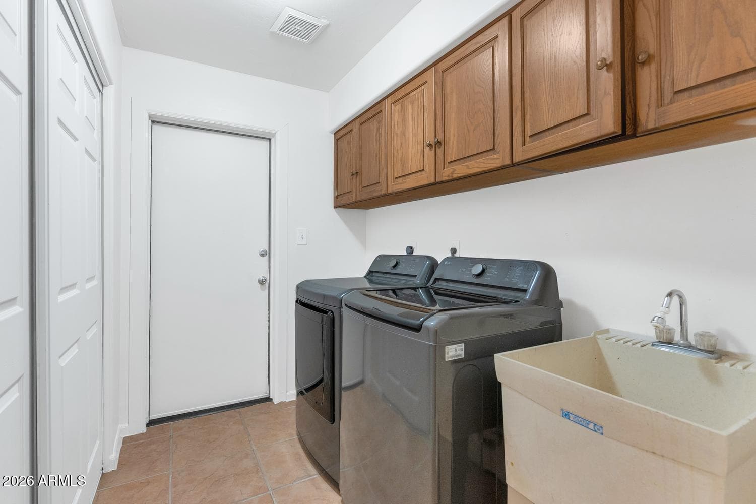 2733 E HOPE Street, Mesa, AZ 85213 — photo 30 of 35