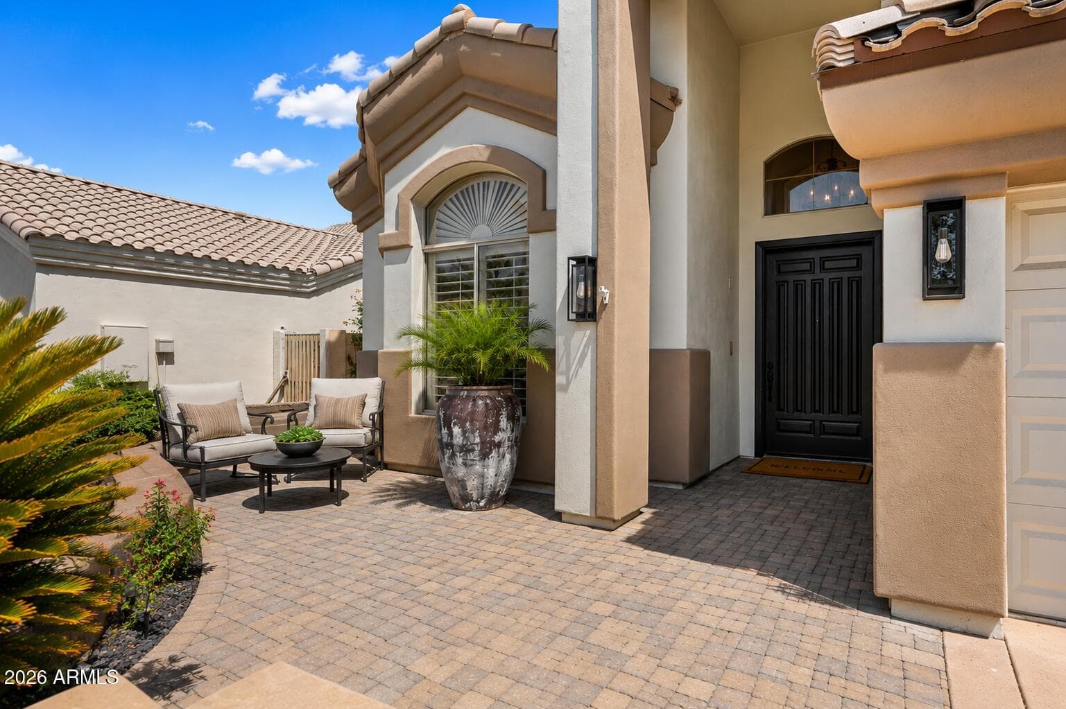 1442 E CATAMARAN Drive, Gilbert, AZ 85234 — photo 3 of 64