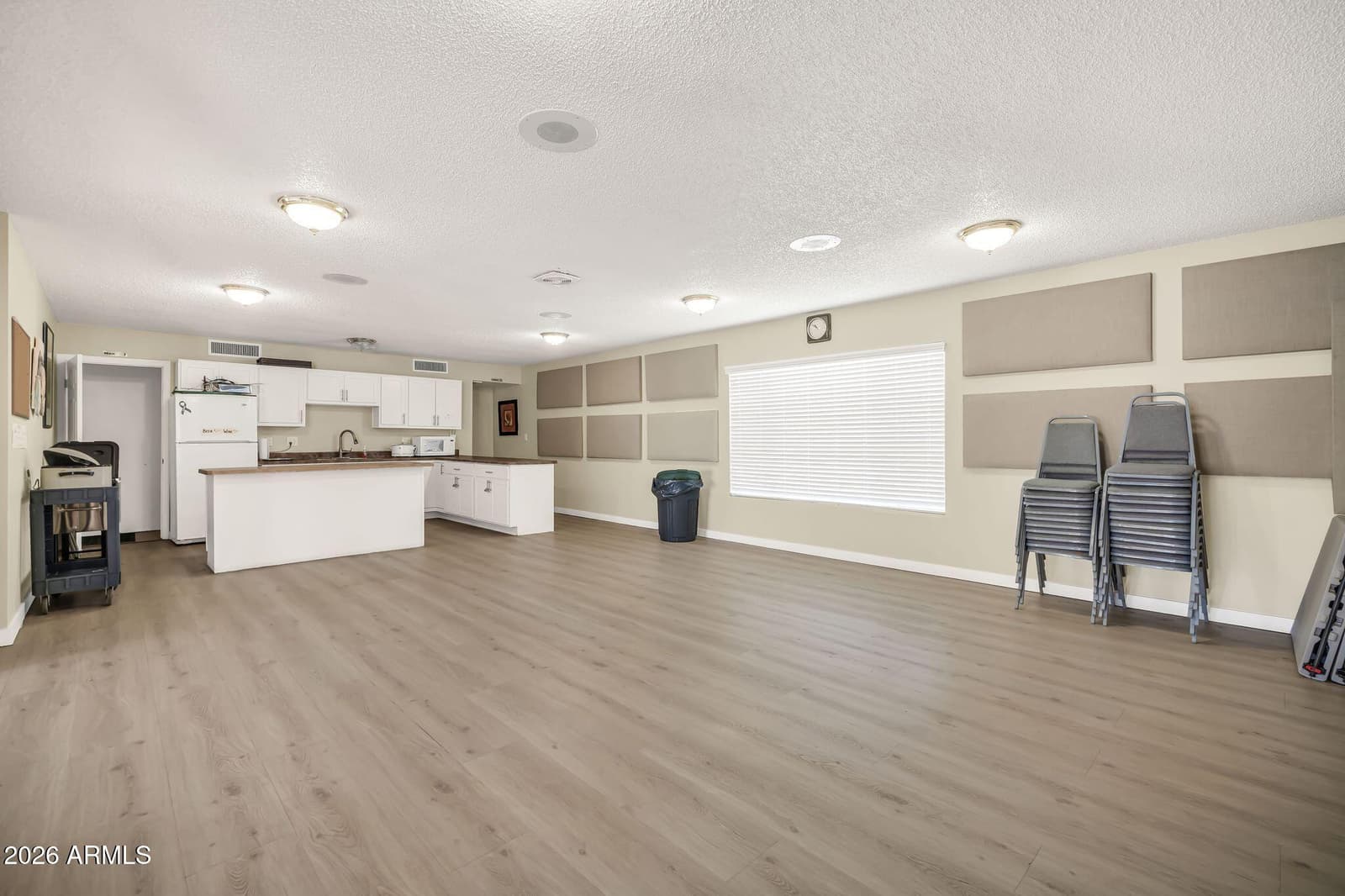1916 W MORNINGSIDE Drive 118, Phoenix, AZ 85023 — photo 46 of 60