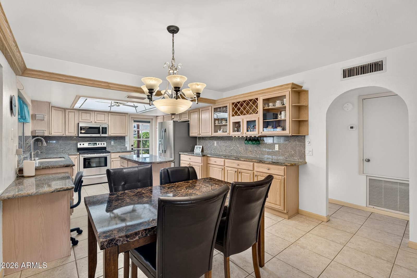 8302 N 85TH Place, Scottsdale, AZ 85258 — photo 13 of 45