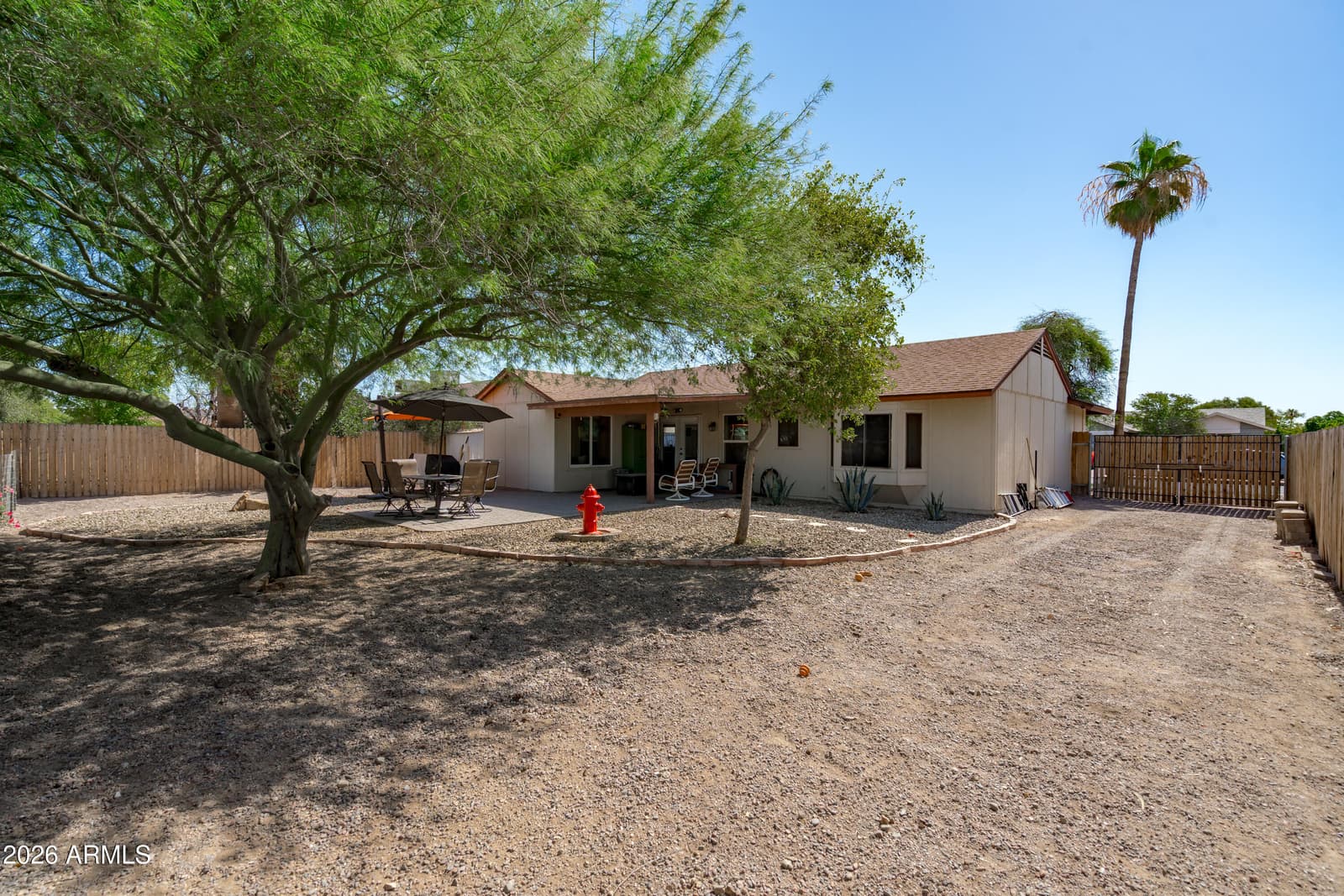 11016 N 66TH Drive, Glendale, AZ 85304 — photo 2 of 36