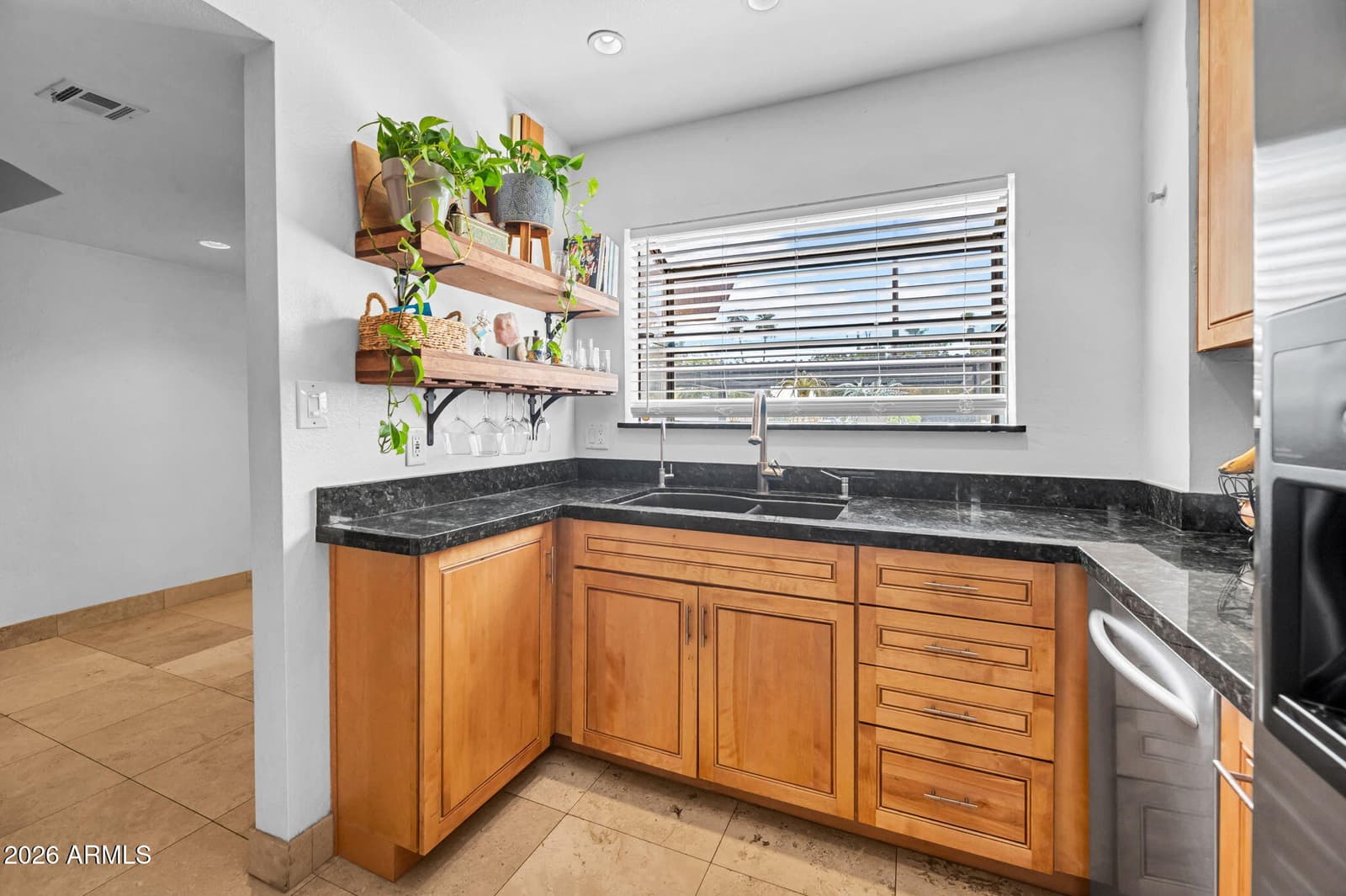 4327 N 28TH Street 102, Phoenix, AZ 85016 — photo 8 of 27