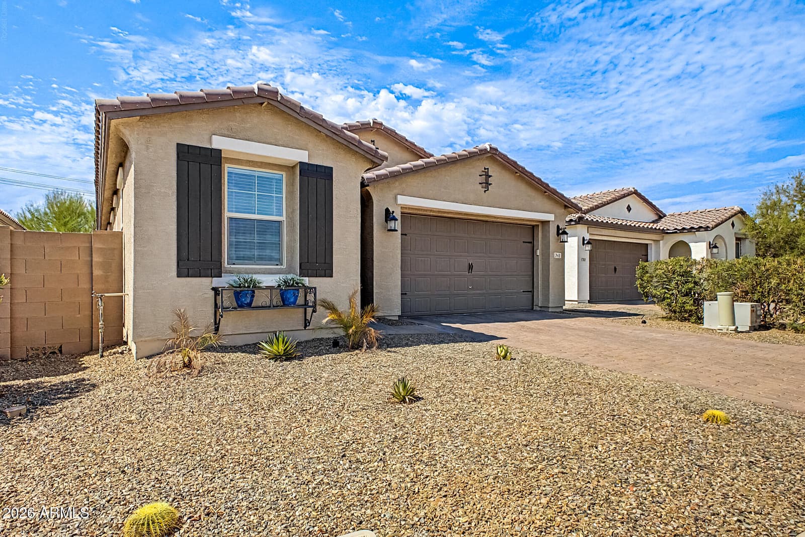 741 E LIBERTY Lane, Gilbert, AZ 85296 — photo 3 of 27