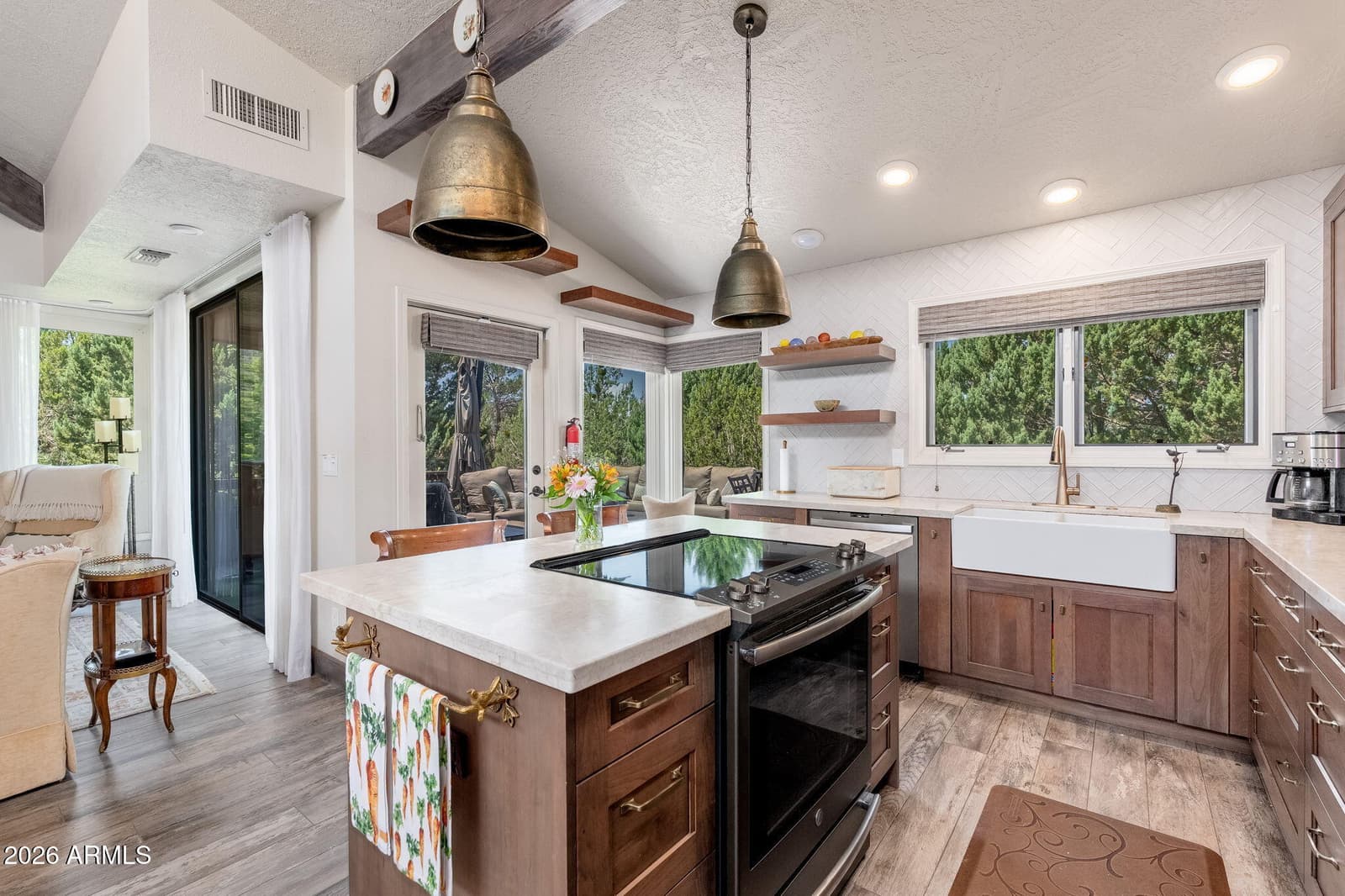 32 RUNNING SPRINGS Drive, Sedona, AZ 86351 — photo 11 of 61