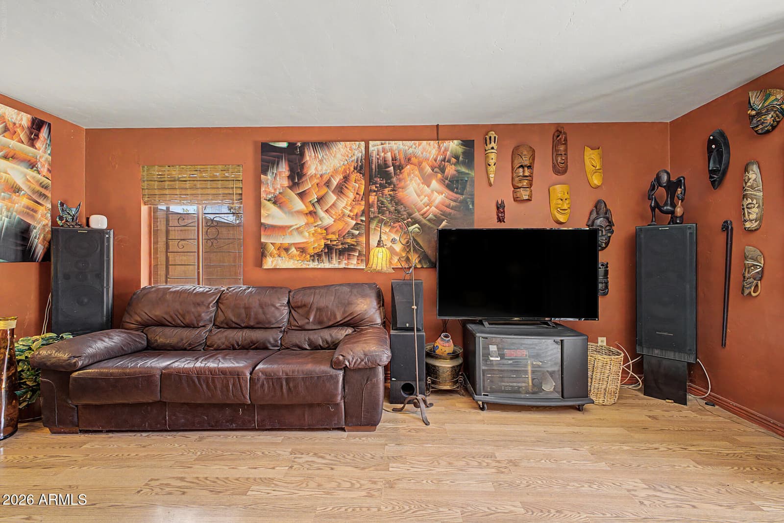 1032 W 6TH Place, Mesa, AZ 85201 — photo 11 of 32