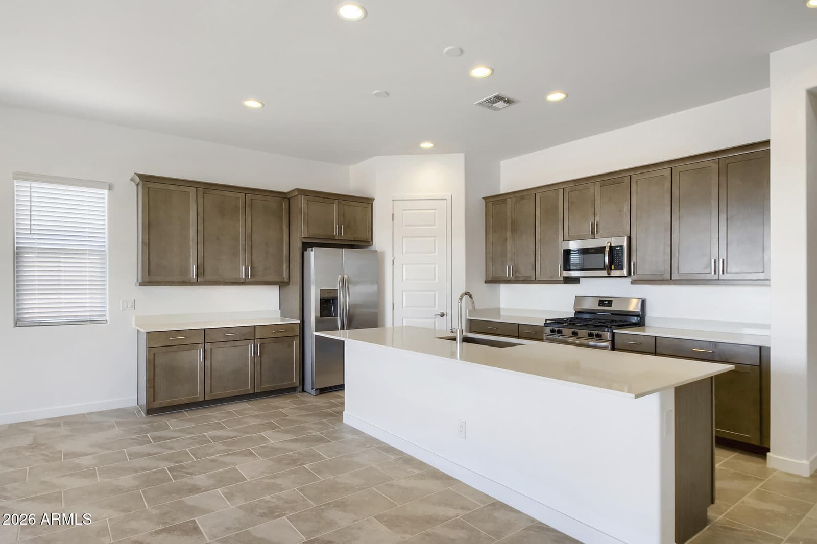 25481 N 167TH Lane, Surprise, AZ 85387 — photo 5 of 12