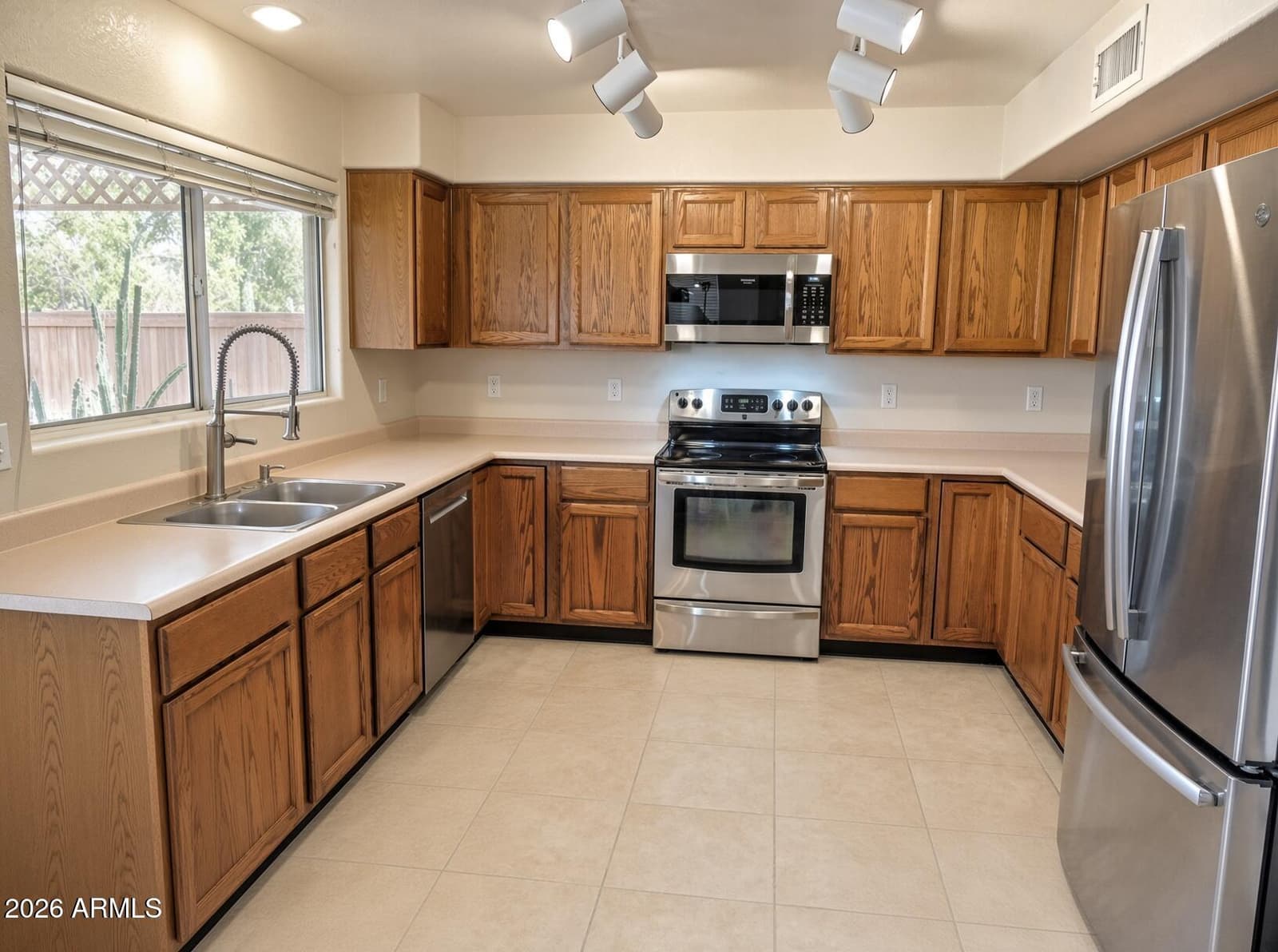 4309 E Rockledge Road, Phoenix, AZ 85044 — photo 3 of 44