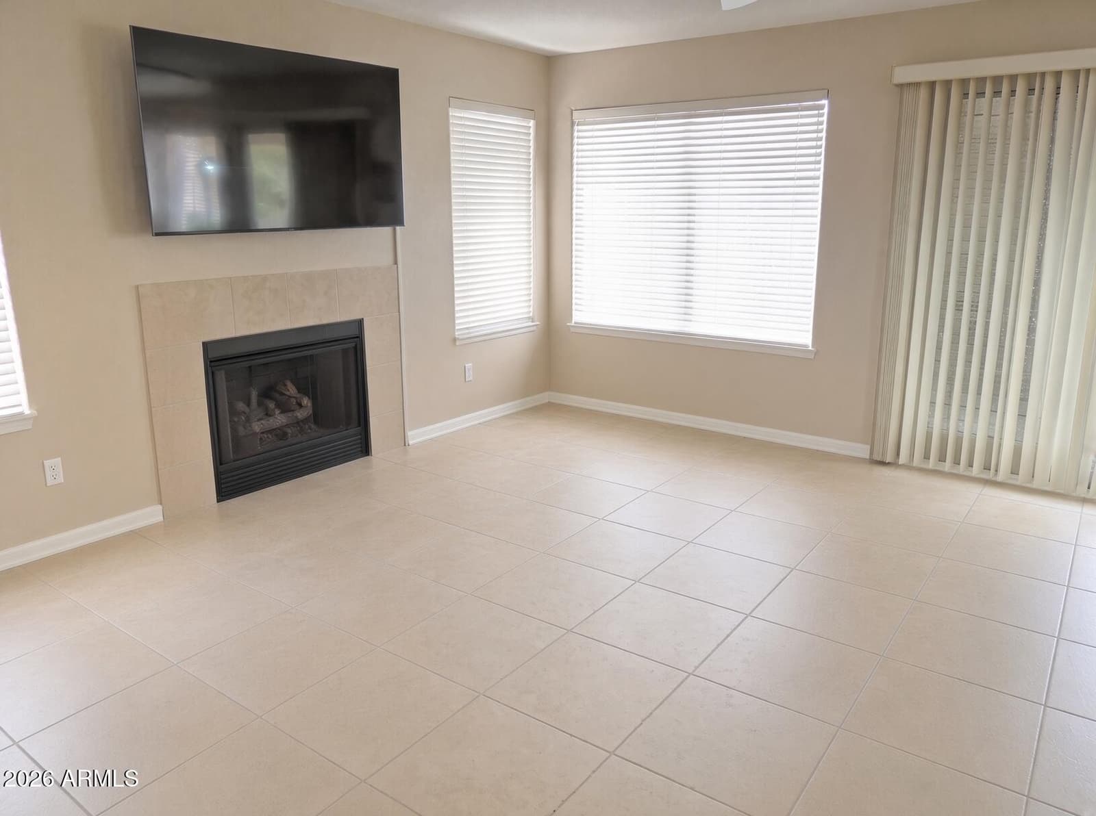 4309 E Rockledge Road, Phoenix, AZ 85044 — photo 8 of 44