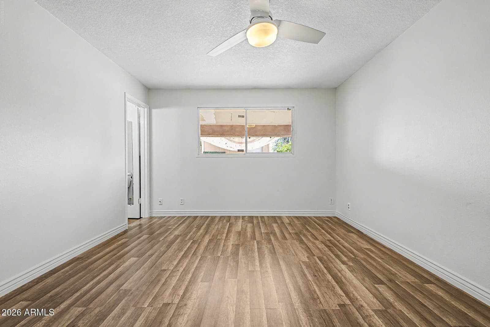 6241 W HIGHLAND Avenue, Phoenix, AZ 85033 — photo 15 of 27