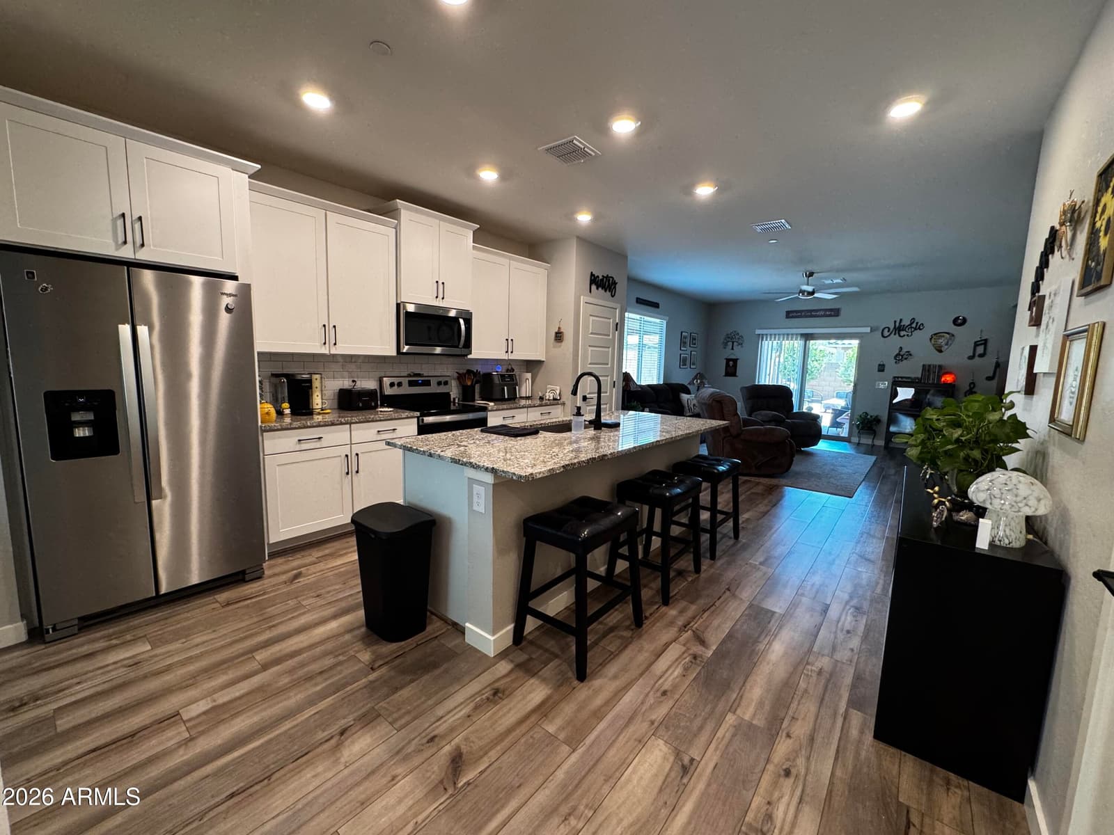 11549 W ARRON Drive, Youngtown, AZ 85363 — photo 2 of 21