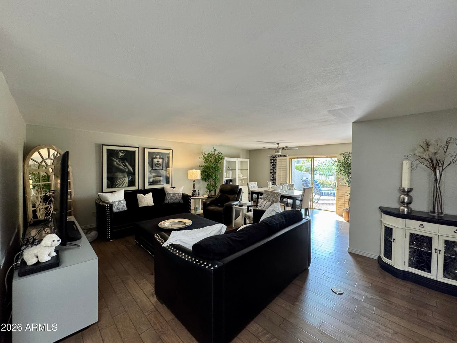 8185 E Del Caverna Drive, Scottsdale, AZ 85258 — photo 9 of 11