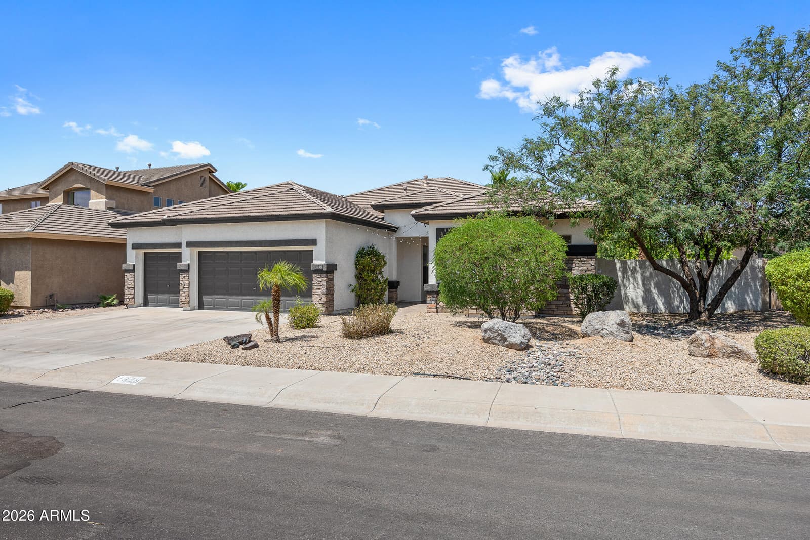 3938 E Dubois Avenue, Gilbert, AZ 85298 — photo 3 of 72