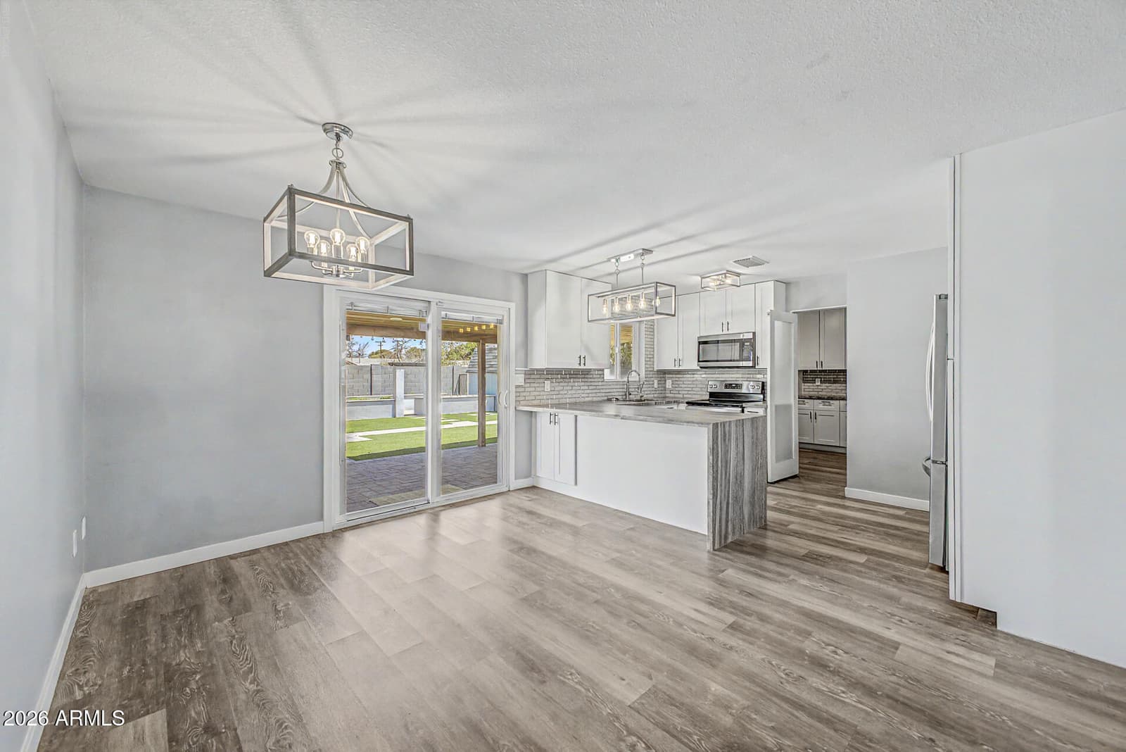 827 N LESUEUR, Mesa, AZ 85203 — photo 10 of 50