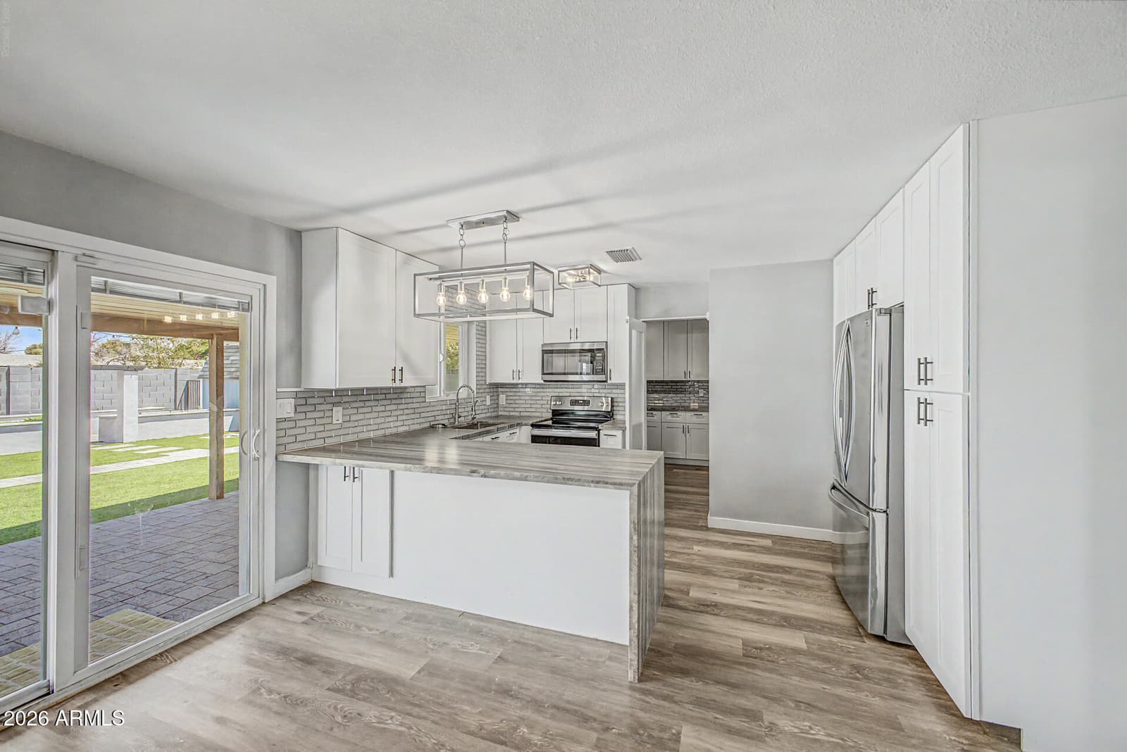 827 N LESUEUR, Mesa, AZ 85203 — photo 8 of 50