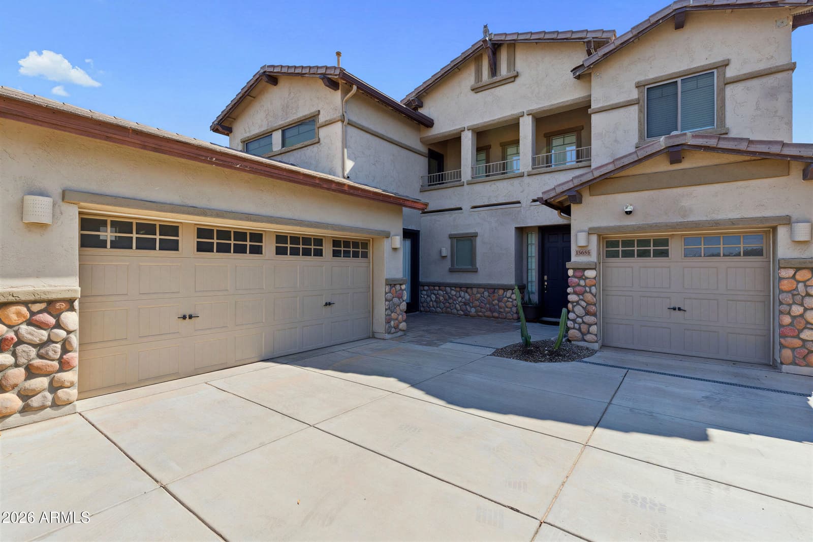 15655 W MONTECITO Avenue, Goodyear, AZ 85395 — photo 3 of 68