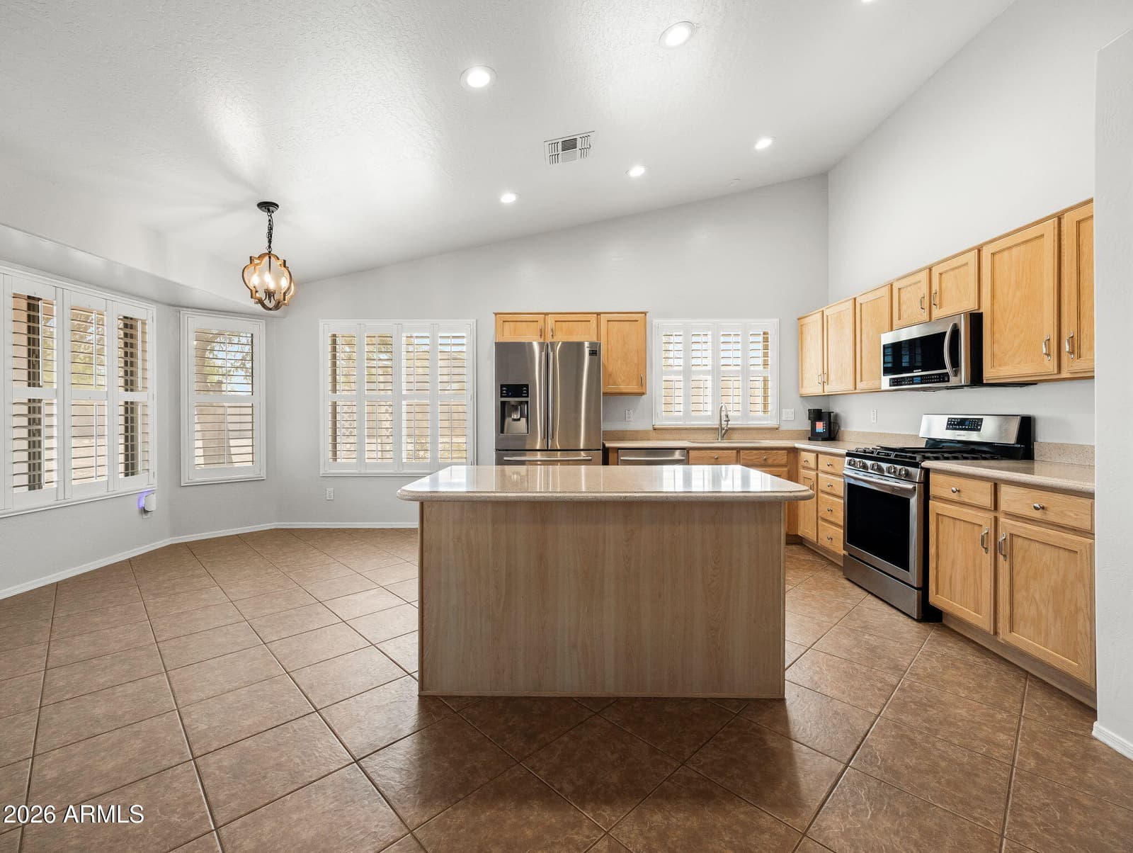 12361 W Desert Oasis Circle, El Mirage, AZ 85335 — photo 8 of 34