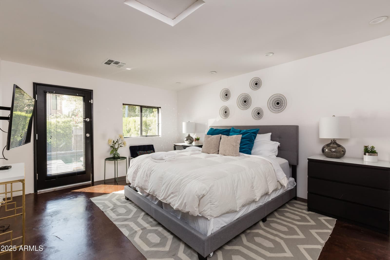 5002 N 38th Place, Phoenix, AZ 85018 — photo 12 of 44