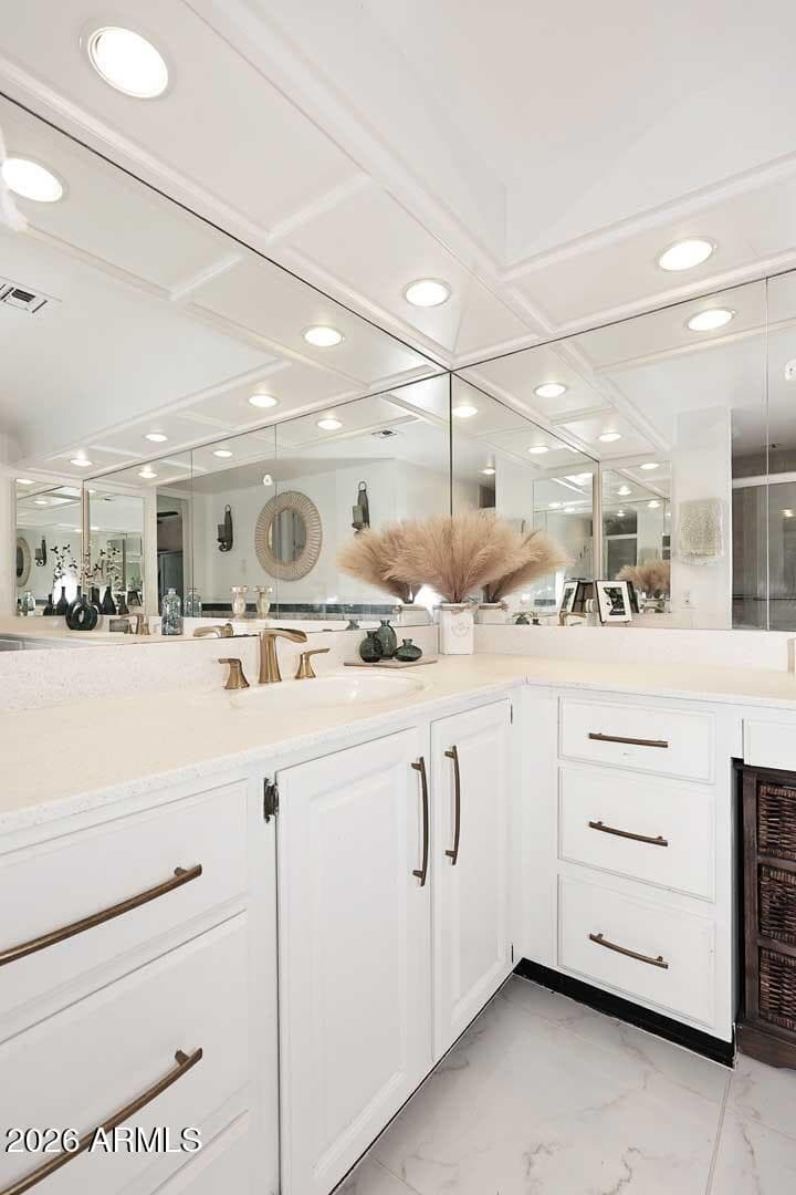 7860 E CAMELBACK Road 404, Scottsdale, AZ 85251 — photo 24 of 38