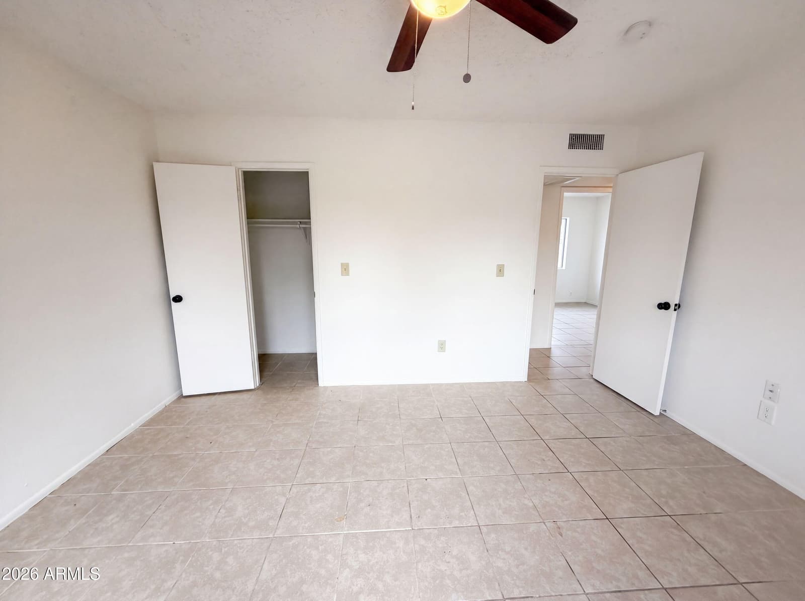 6036 N 72ND Drive, Glendale, AZ 85303 — photo 12 of 20