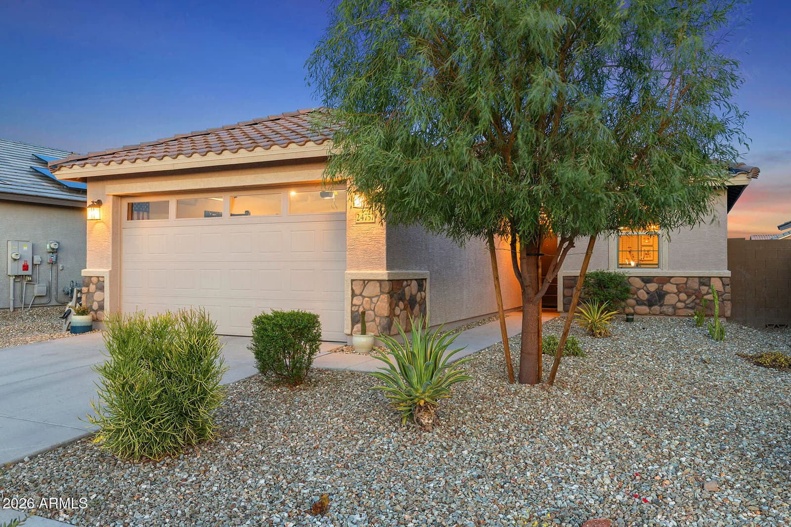 24757 N 170th Lane, Surprise, AZ 85387 — photo 5 of 51