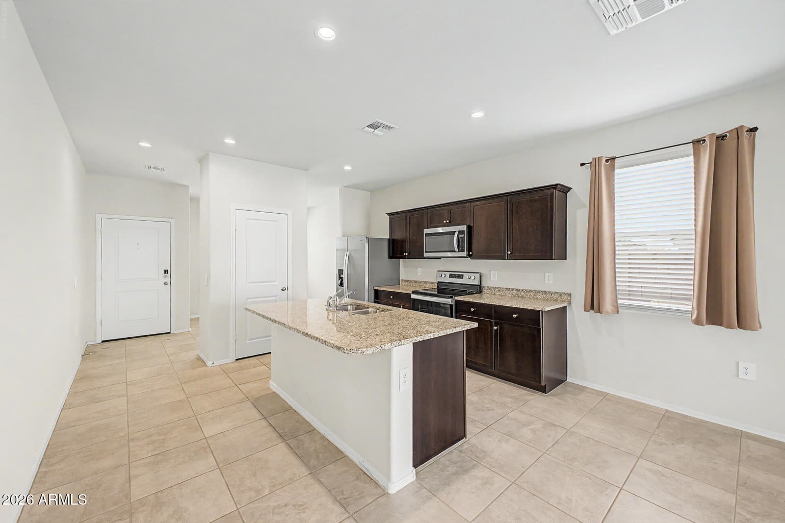 9370 E ORANGE GROVE Street, Florence, AZ 85132 — photo 14 of 34