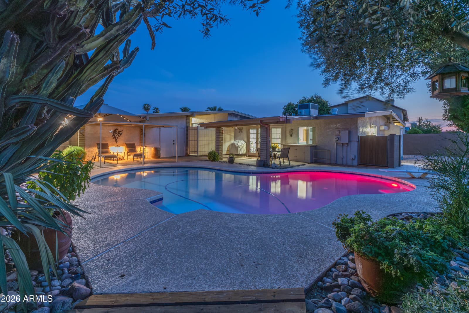 3024 W DESERT COVE Avenue, Phoenix, AZ 85029 — photo 39 of 54