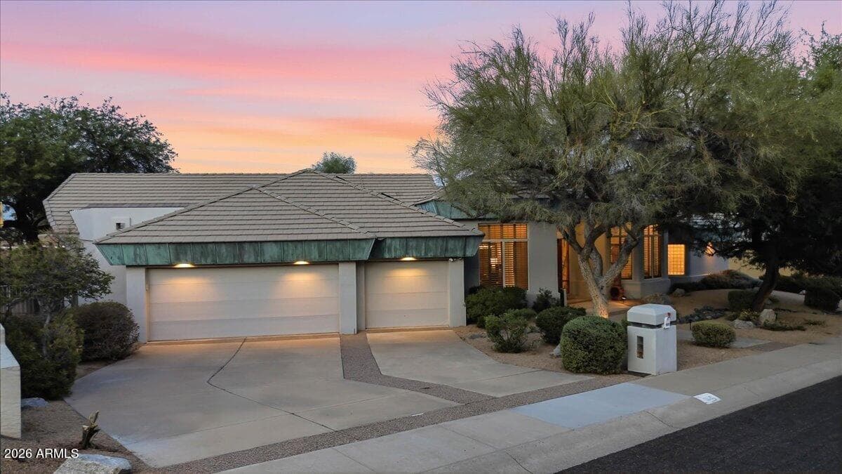 9619 N 23RD Street, Phoenix, AZ 85028 — photo 4 of 70