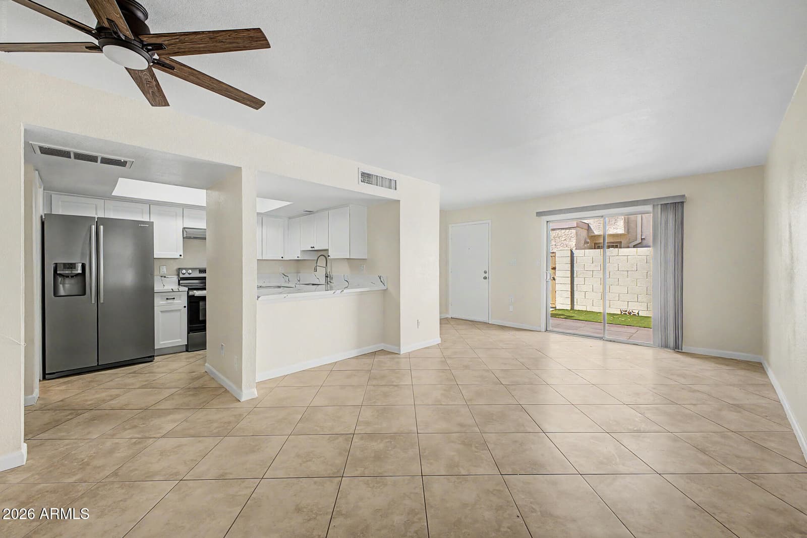 1342 W EMERALD Avenue 403, Mesa, AZ 85202 — photo 8 of 26