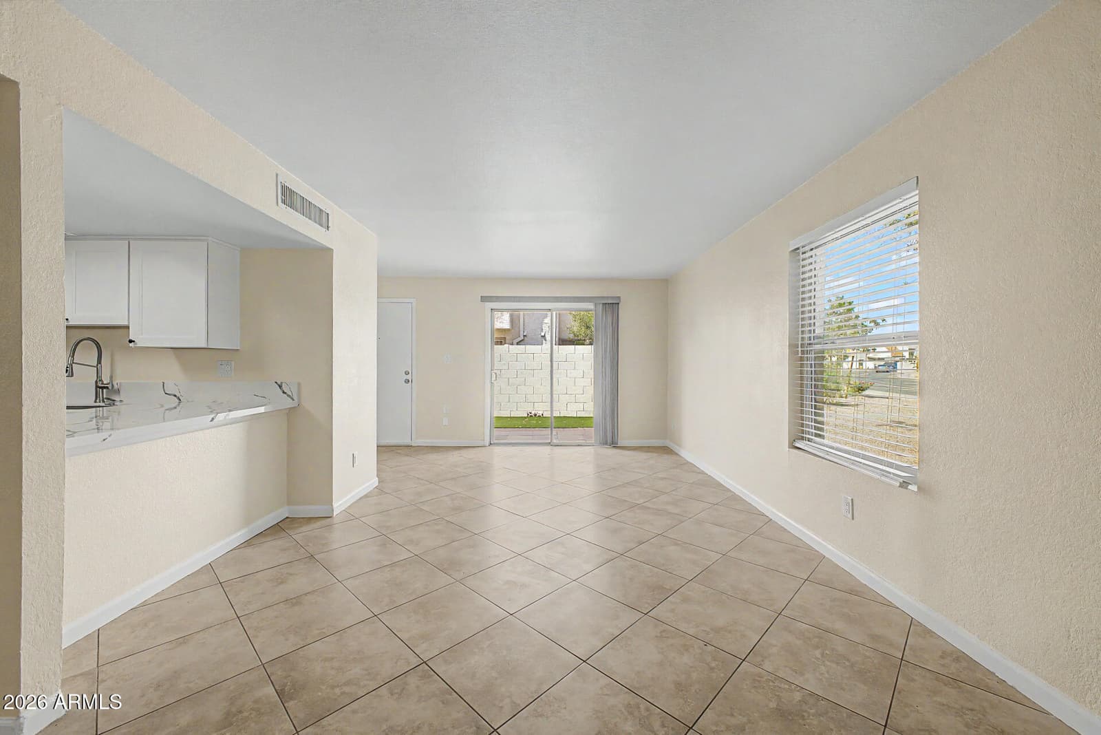 1342 W EMERALD Avenue 403, Mesa, AZ 85202 — photo 10 of 26