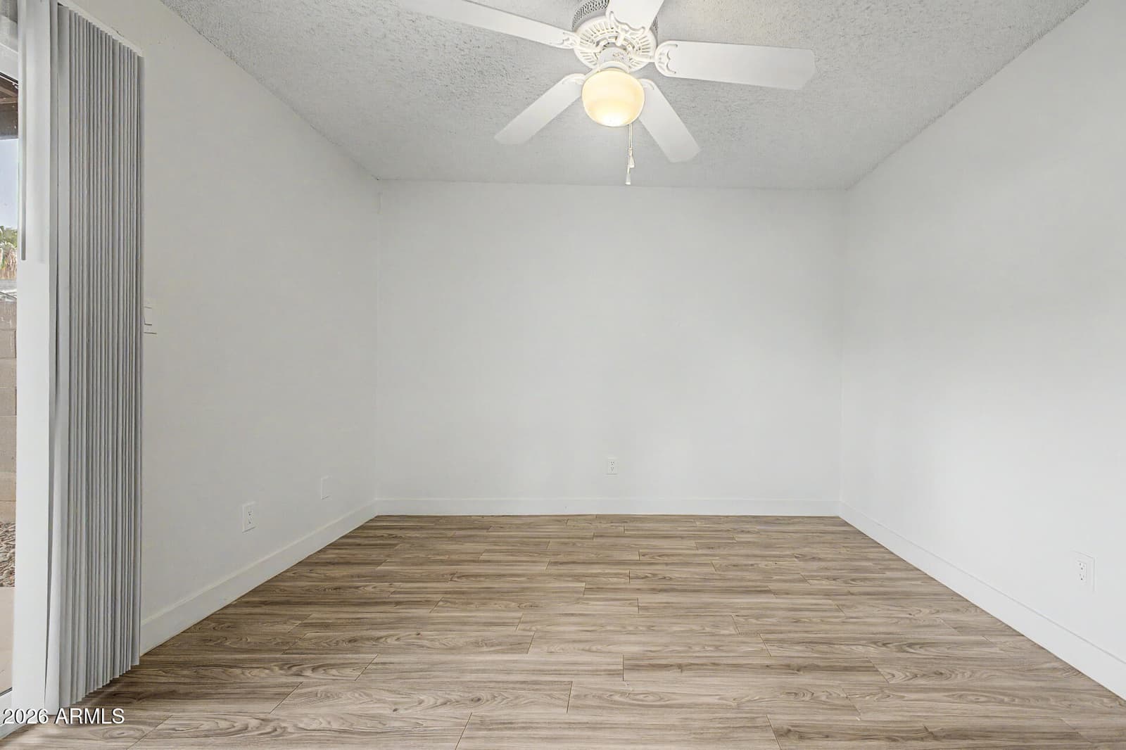 1327 S ALLEN Street, Mesa, AZ 85204 — photo 12 of 27