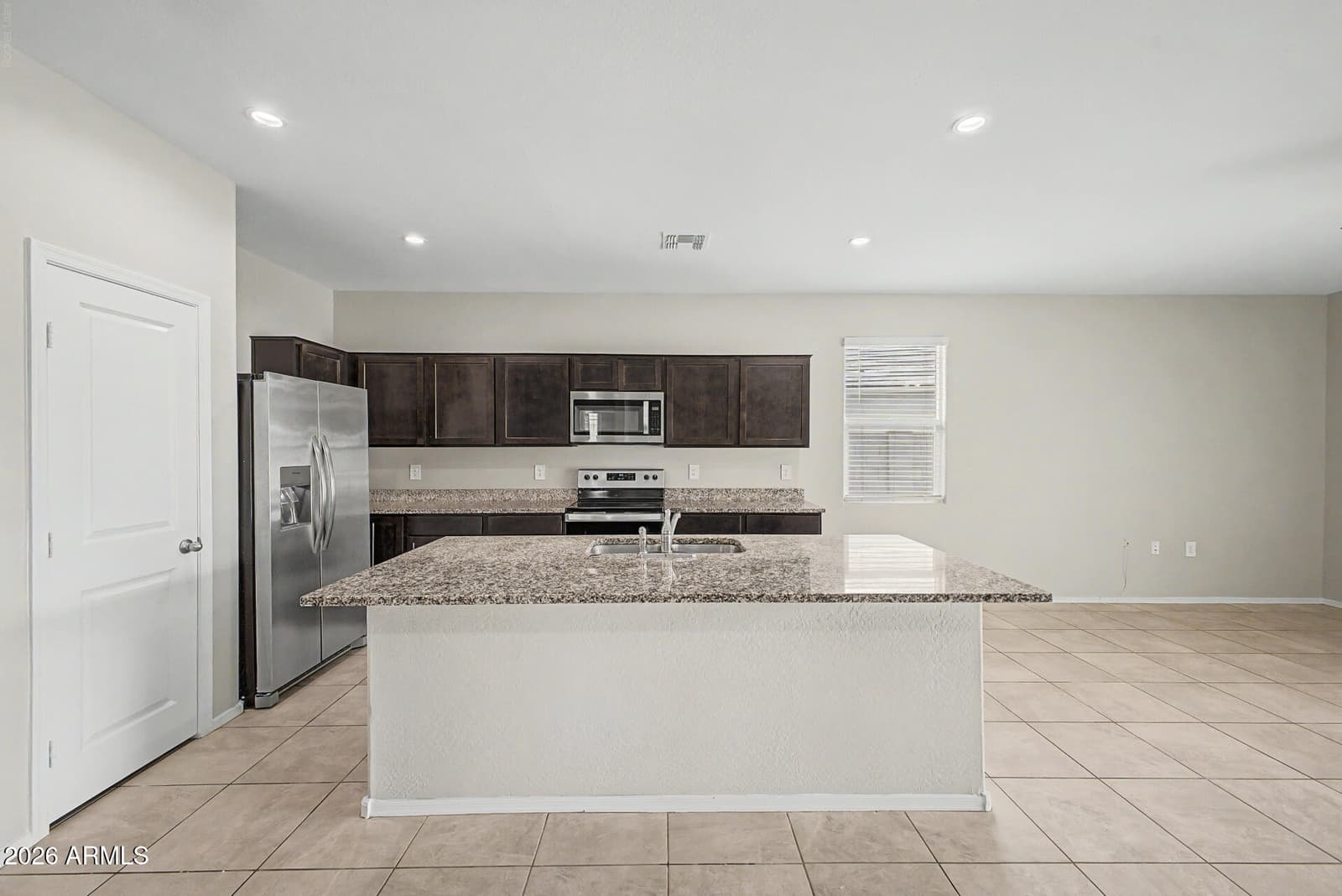 1405 W KENNEDY Avenue, Coolidge, AZ 85128 — photo 10 of 33