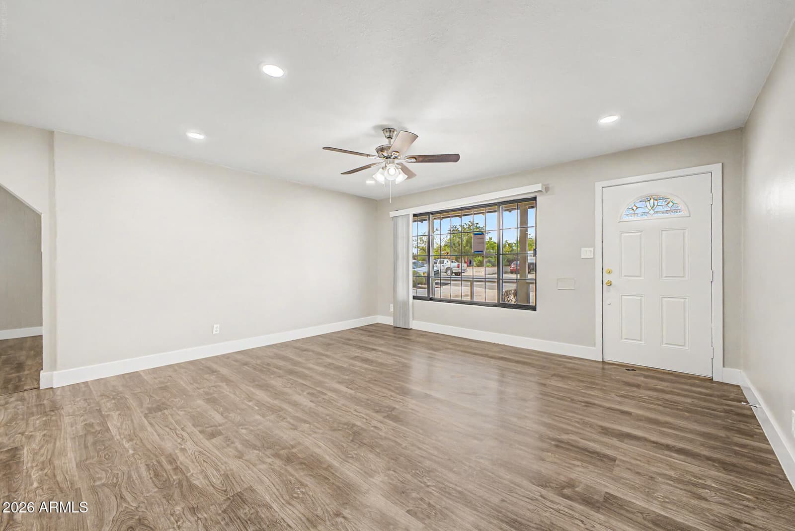3131 W MARYLAND Avenue, Phoenix, AZ 85017 — photo 10 of 44