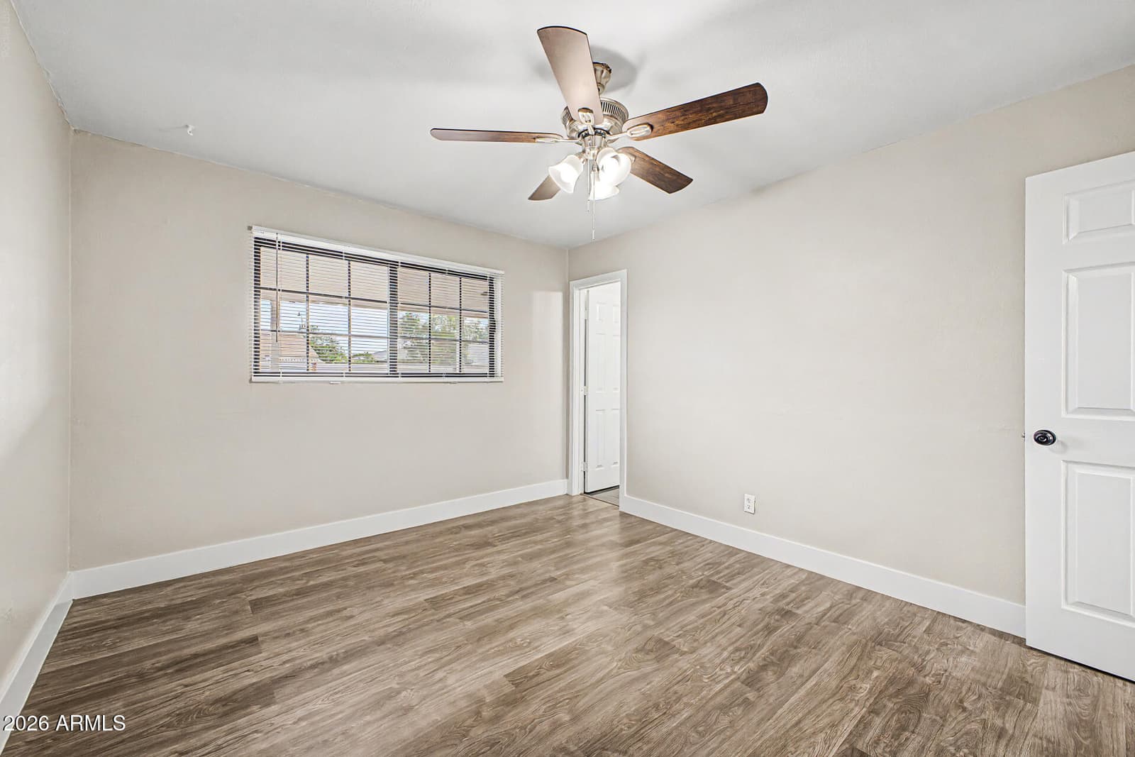 3131 W MARYLAND Avenue, Phoenix, AZ 85017 — photo 18 of 44