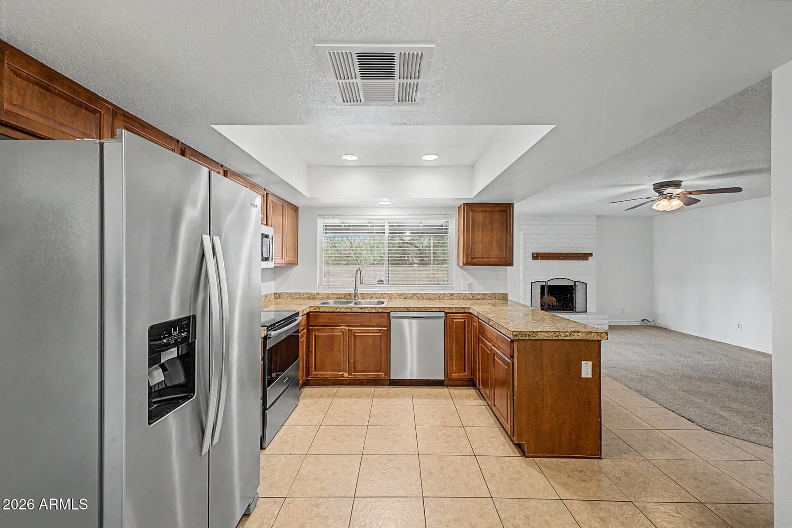 1831 W Evans Drive, Phoenix, AZ 85023 — photo 15 of 37