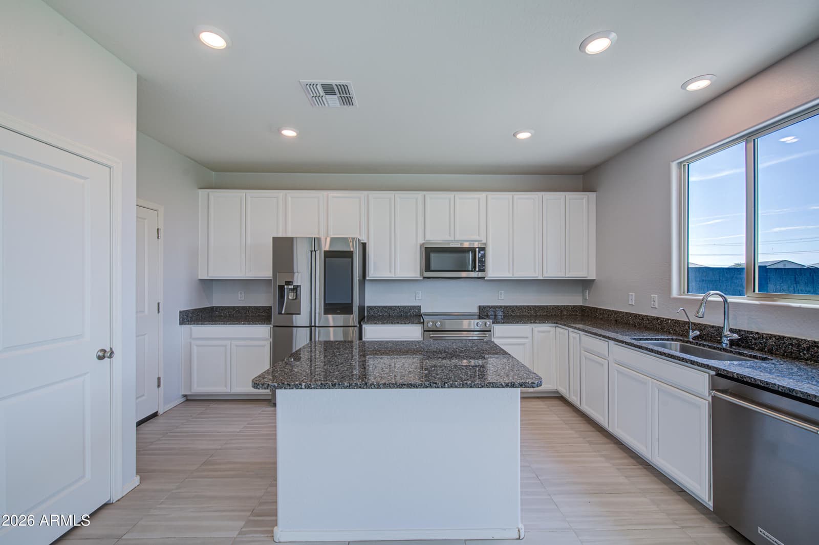 9495 E SILO Circle, Florence, AZ 85132 — photo 13 of 48