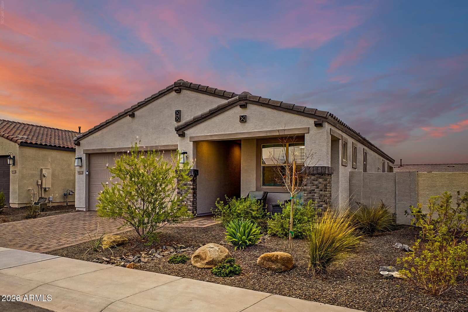 18123 W HIDDENVIEW Drive, Goodyear, AZ 85338 — photo 2 of 61