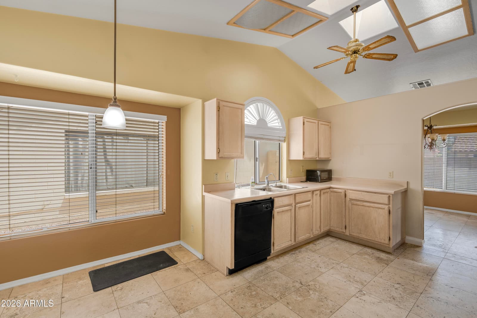 3251 W FRANKFURT Drive, Chandler, AZ 85226 — photo 6 of 35