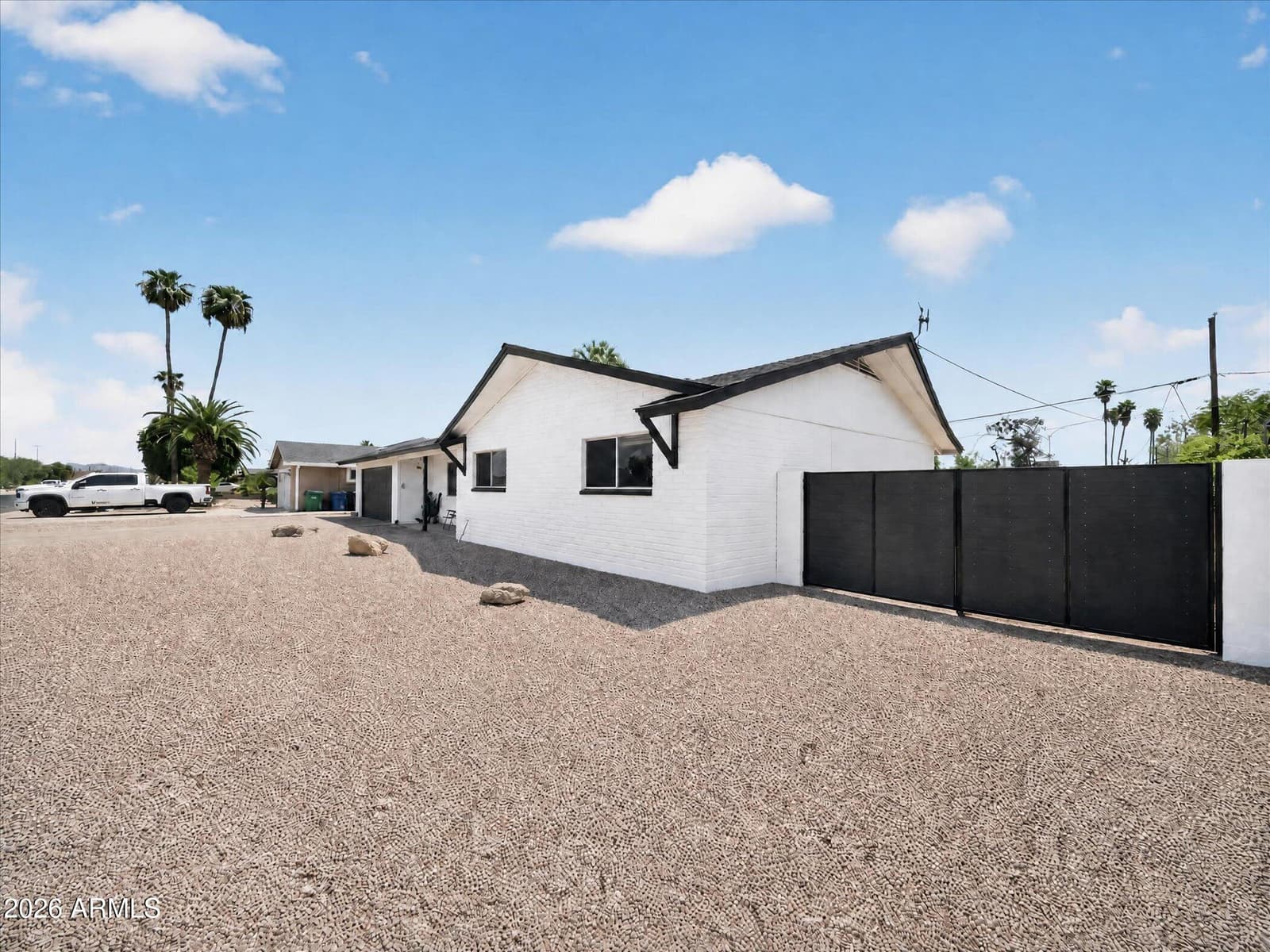 2509 E Highland Street, Mesa, AZ 85213 — photo 5 of 44