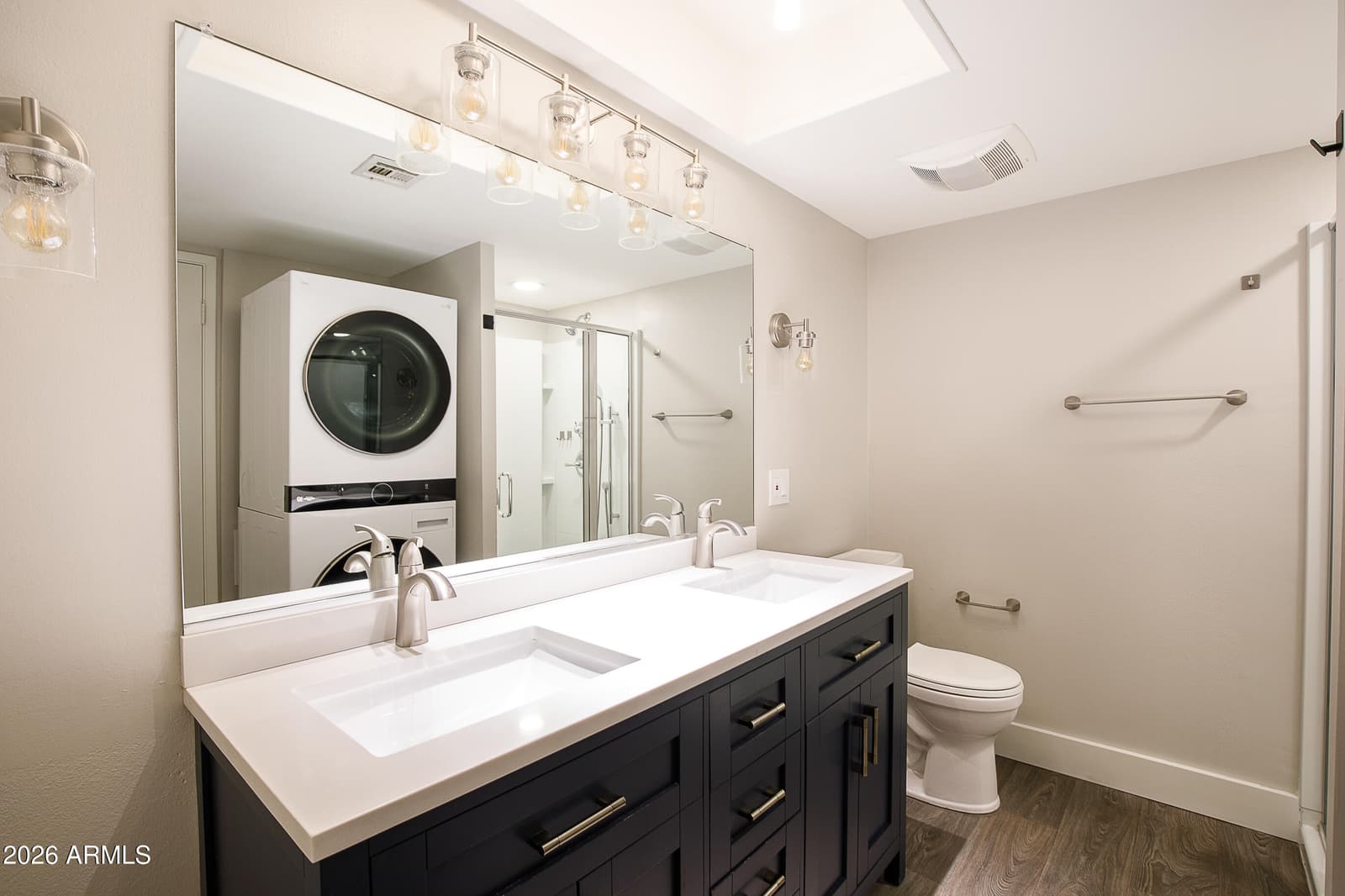 8808 N 8TH Street 203, Phoenix, AZ 85020 — photo 12 of 23