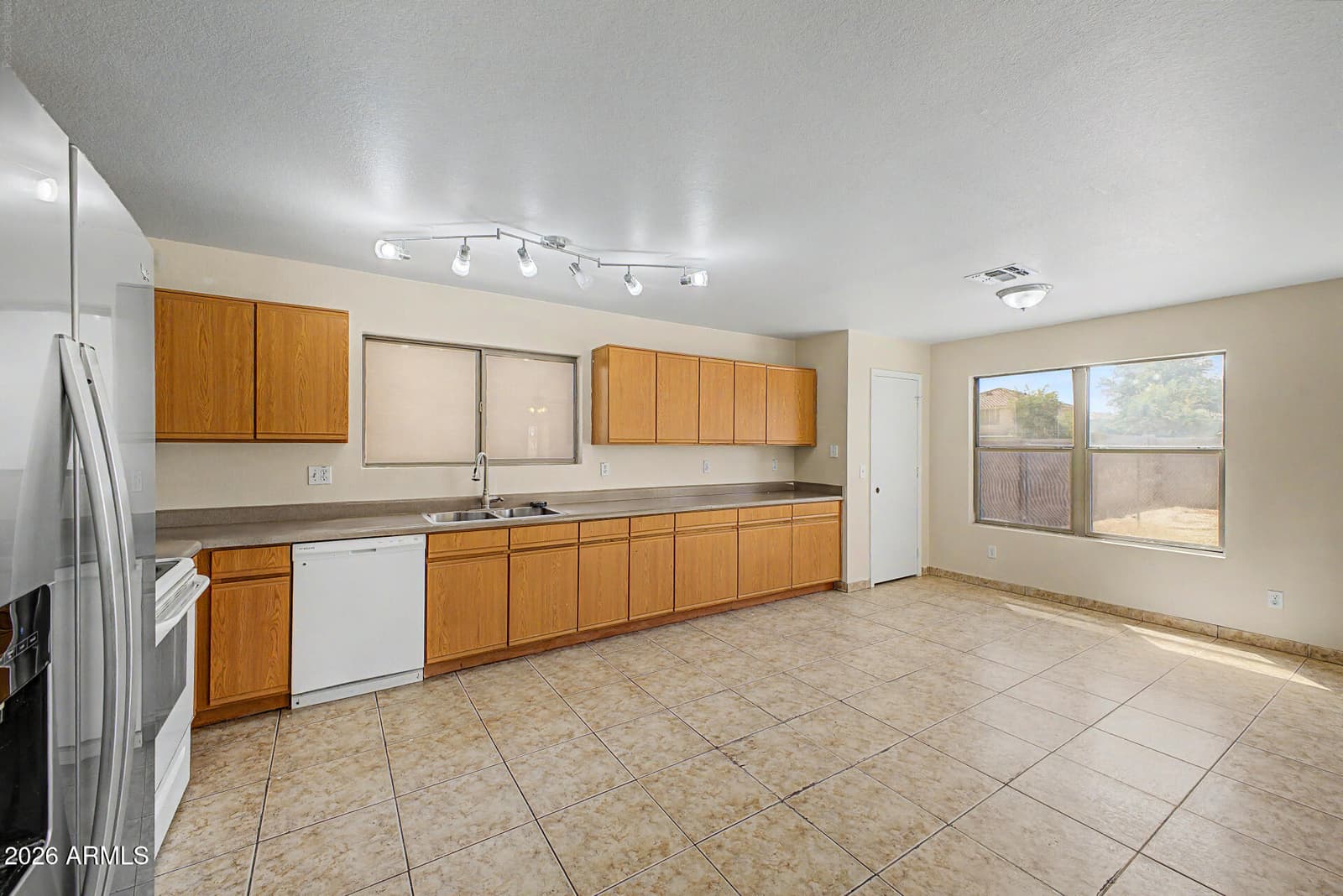 12852 N B Street, El Mirage, AZ 85335 — photo 8 of 33