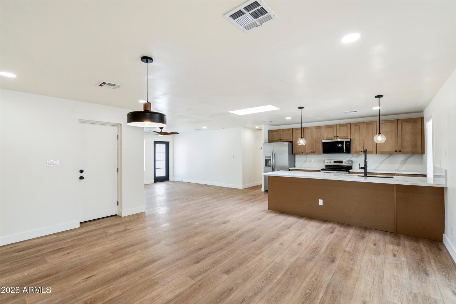 1717 E CAMPUS Drive, Tempe, AZ 85282 — photo 8 of 36