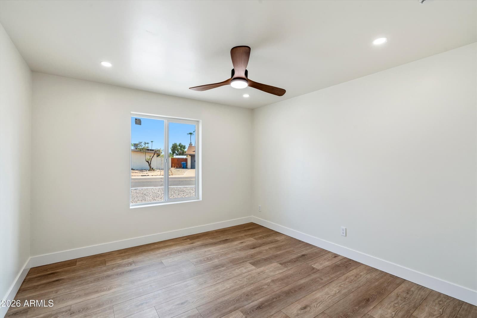 1717 E CAMPUS Drive, Tempe, AZ 85282 — photo 16 of 36