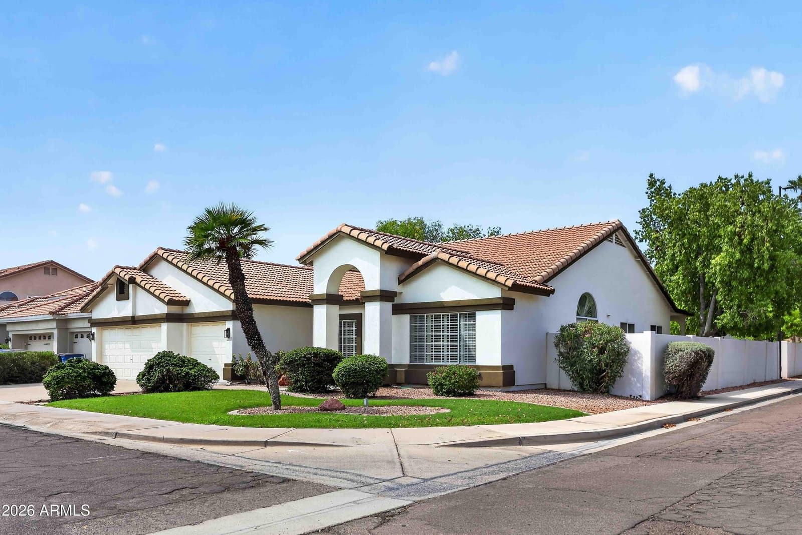 1220 N CAYMAN Drive, Gilbert, AZ 85234 — photo 2 of 38
