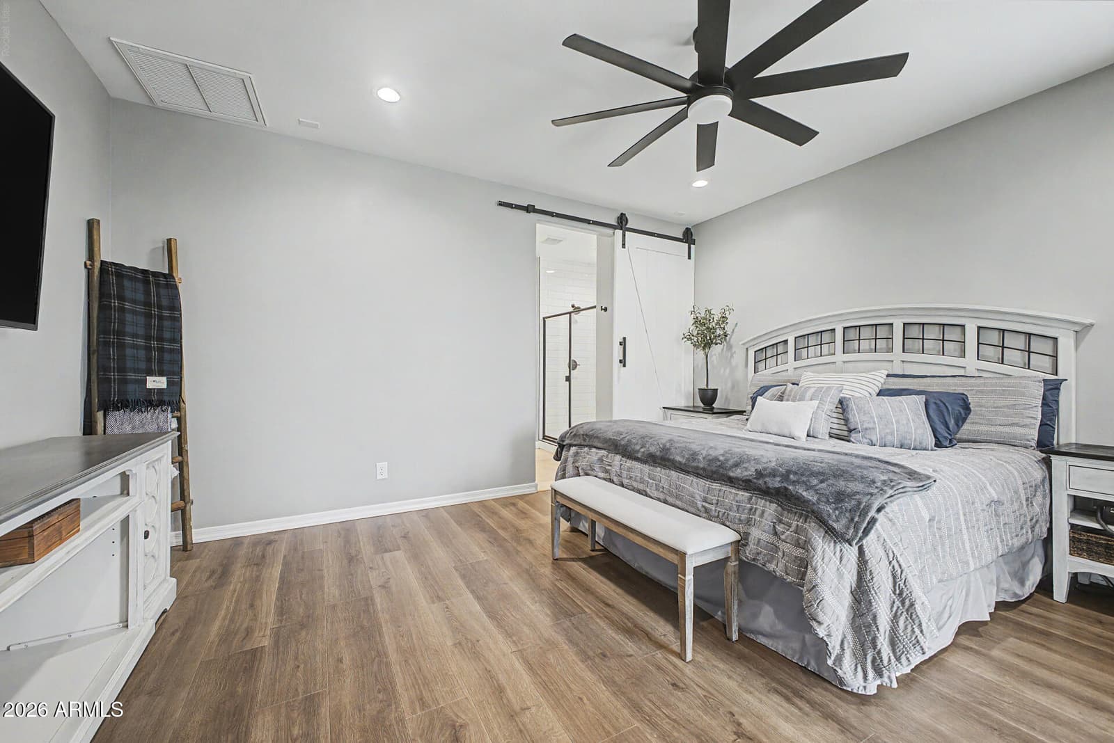17701 W STRAIGHT ARROW Lane, Surprise, AZ 85387 — photo 12 of 34